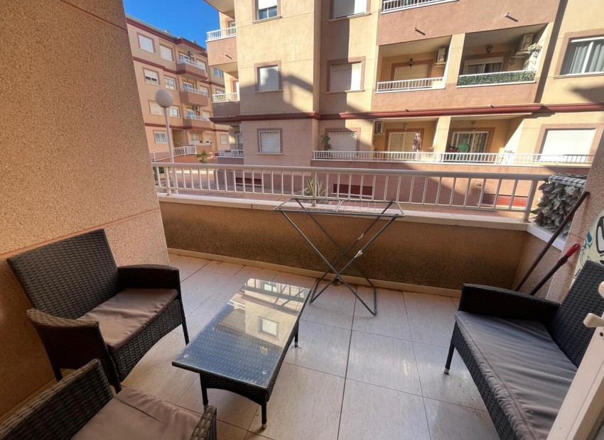 Resale - Apartment - Algorfa