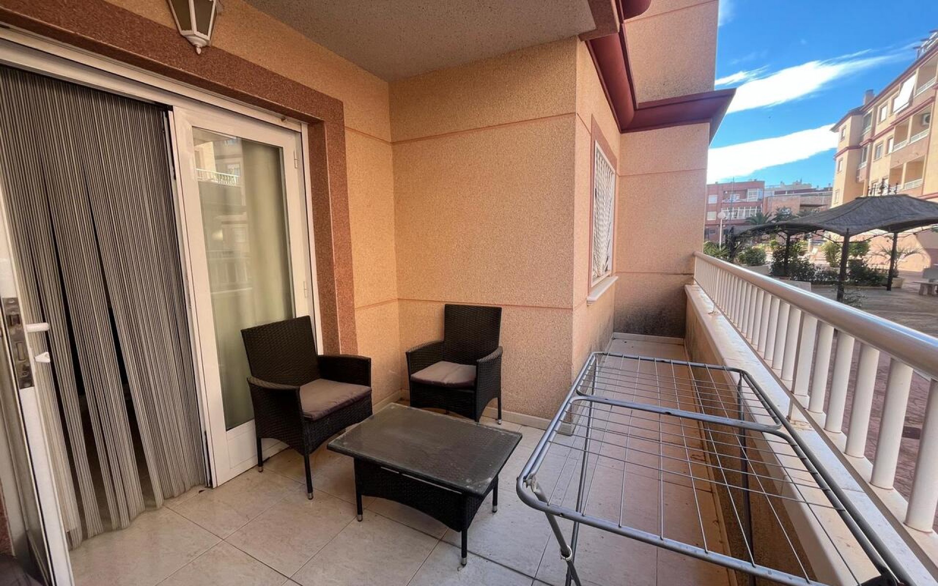 Resale - Apartment - Algorfa