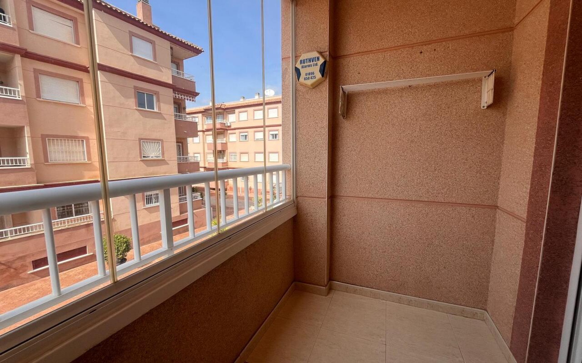 Resale - Apartment - Algorfa