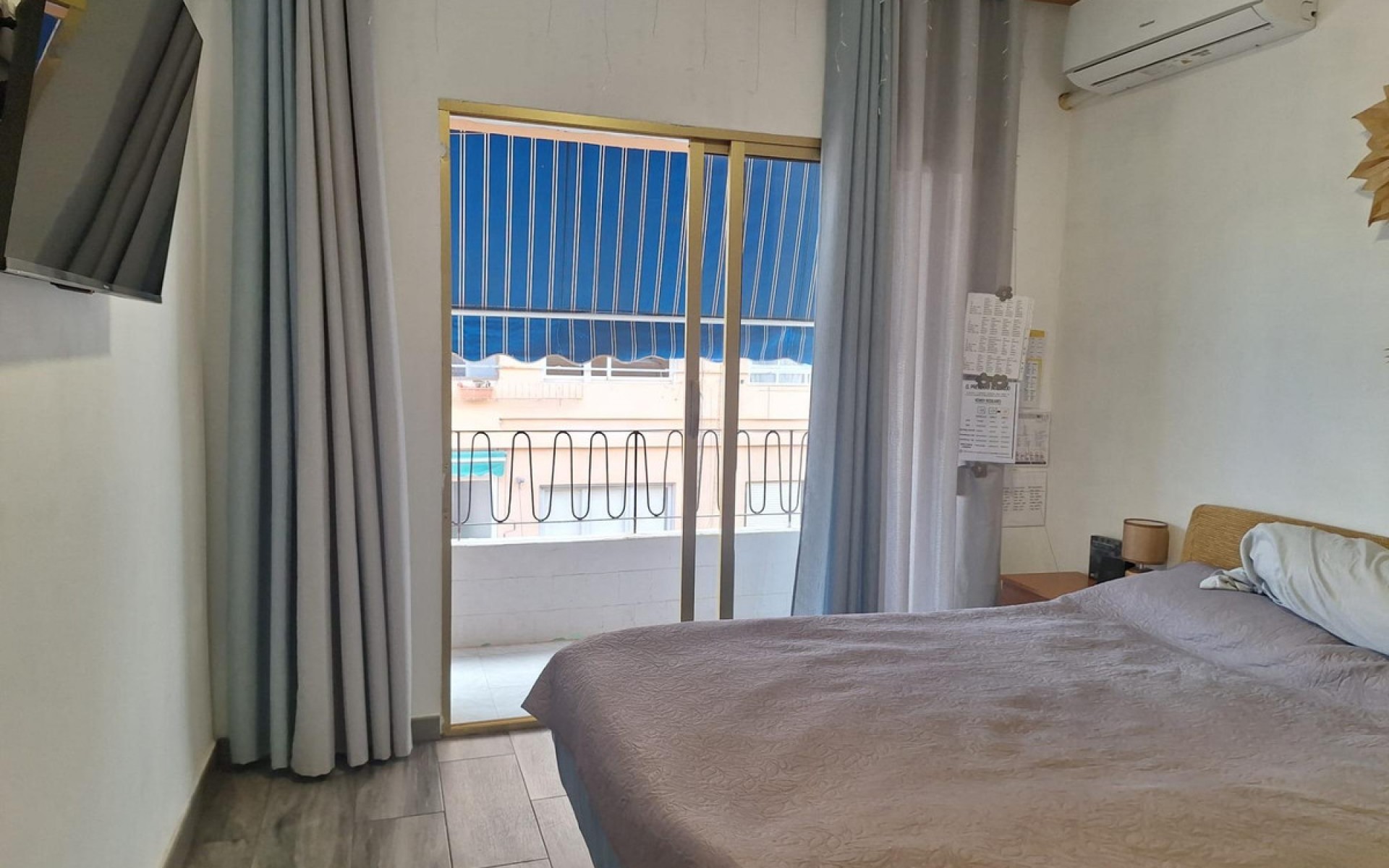 Resale - Apartment - Alicante - Alicante Centro