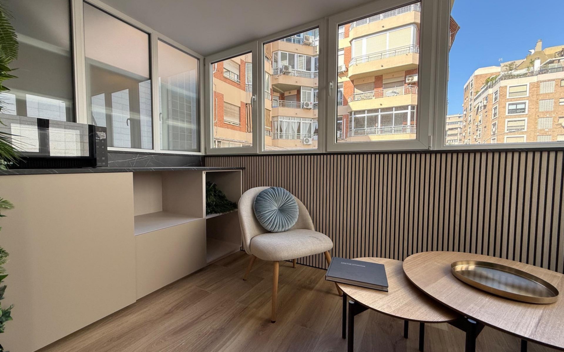Resale - Apartment - Alicante - Alicante Centro