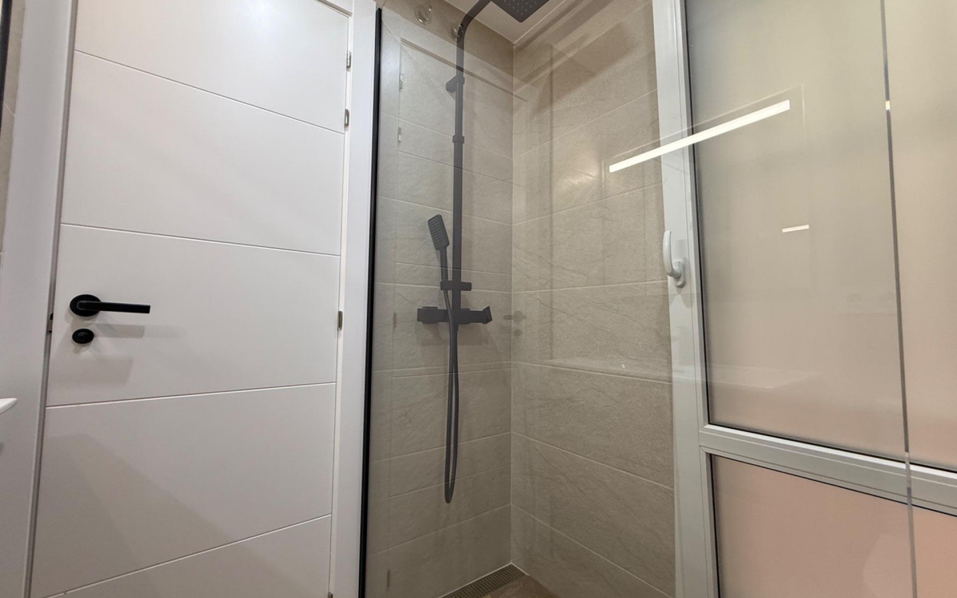 Resale - Apartment - Alicante - Alicante Centro