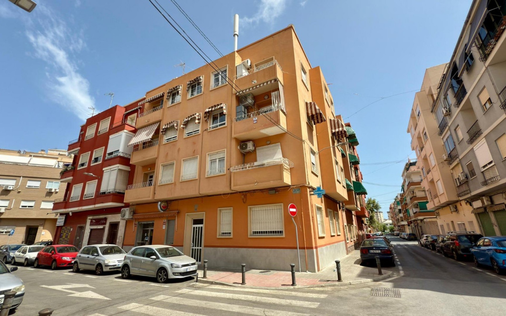 Resale - Apartment - Alicante - Alicante Centro