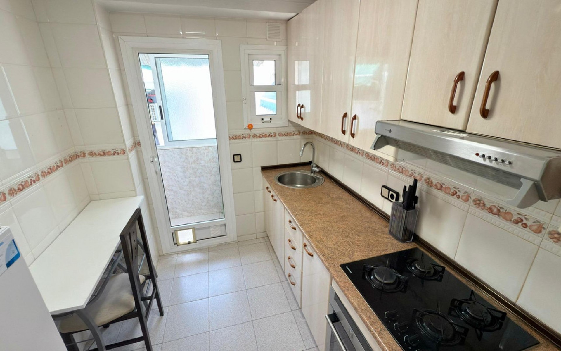 Resale - Apartment - Alicante - Alicante Centro