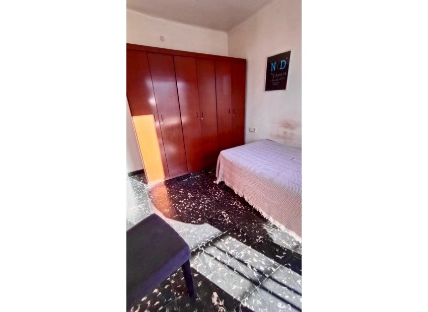 Resale - Apartment - Alicante - Alicante Centro