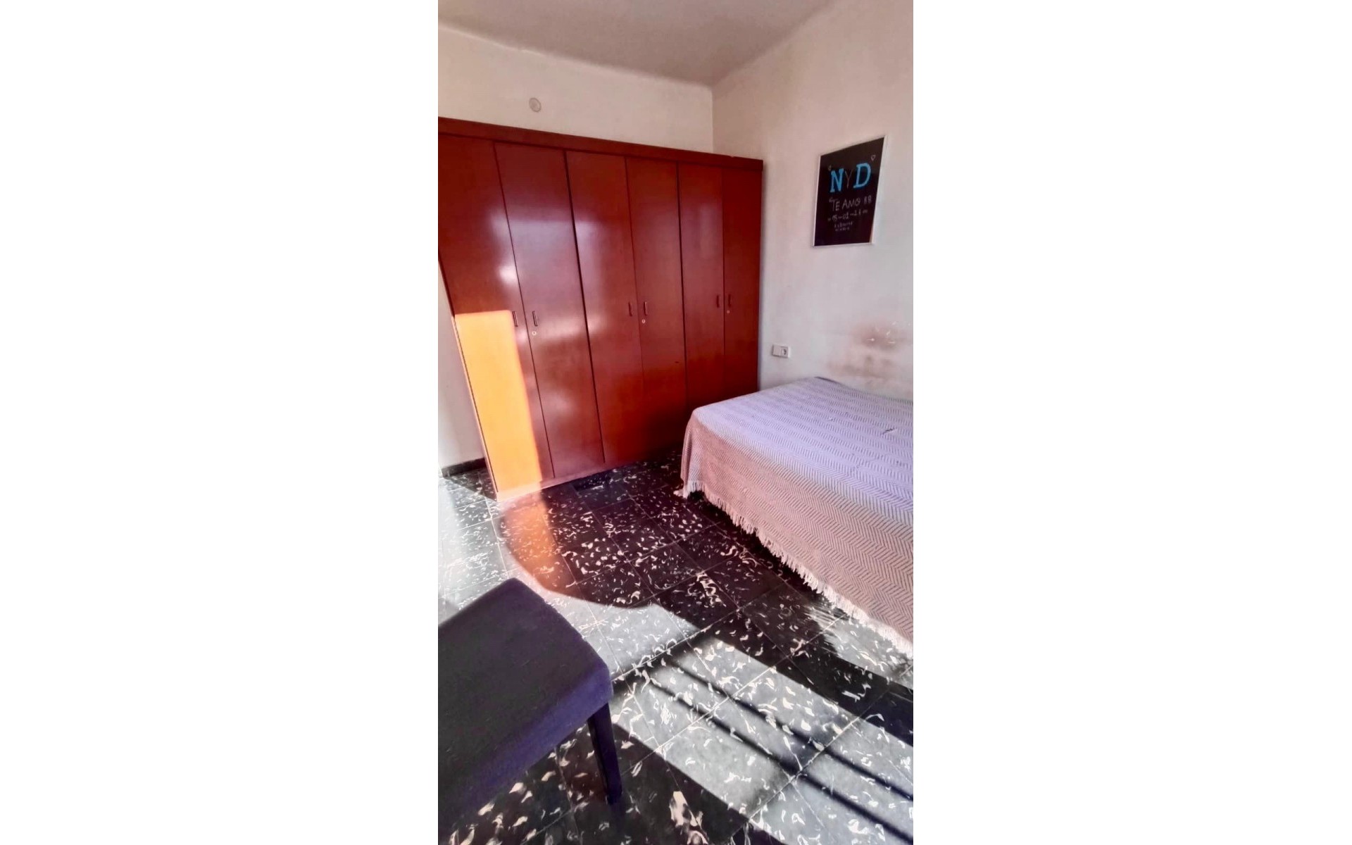 Resale - Apartment - Alicante - Alicante Centro