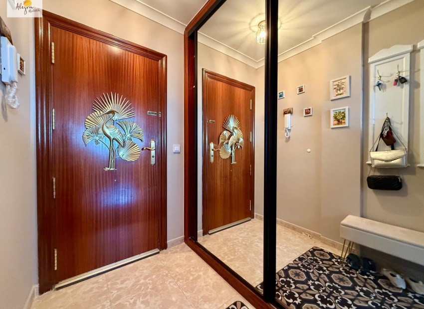 Resale - Apartment - Alicante - Alicante Centro