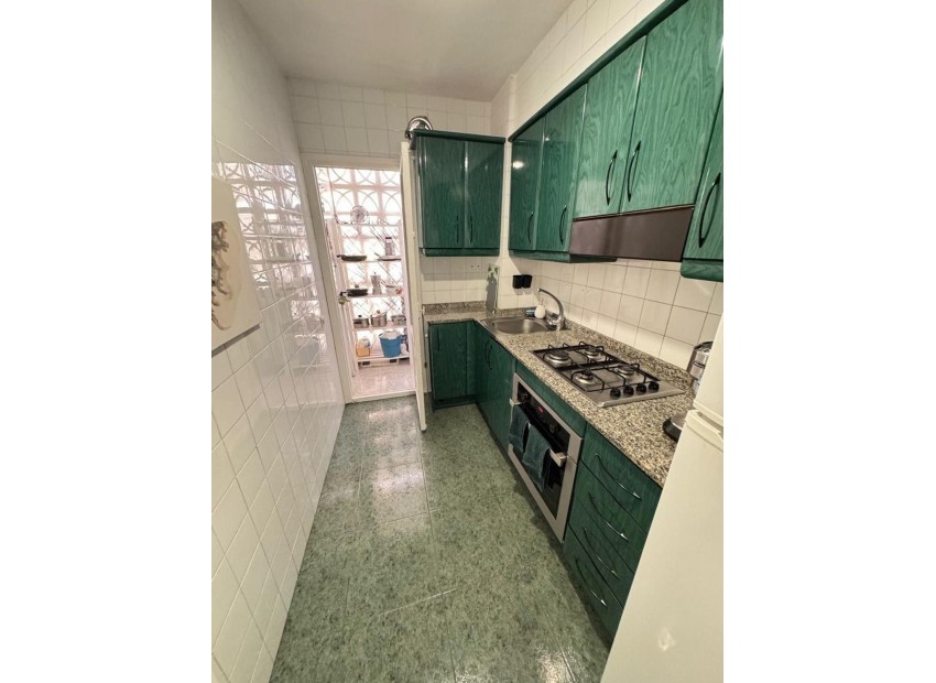 Resale - Apartment - Alicante - Alicante Centro