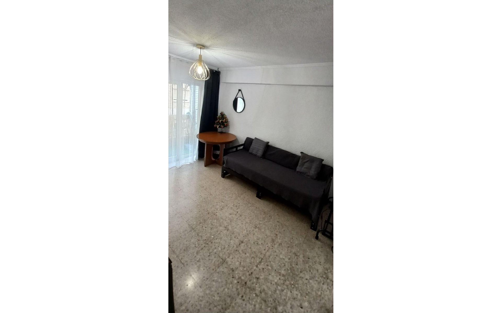 Resale - Apartment - Alicante - Alicante Centro