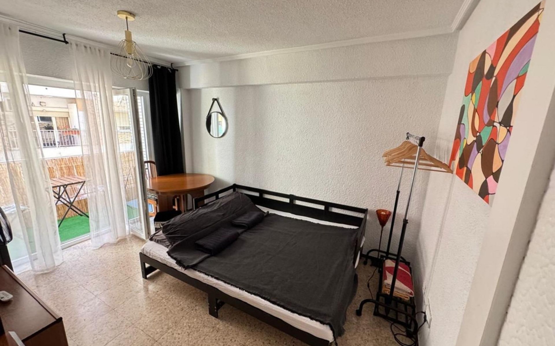Resale - Apartment - Alicante - Alicante Centro