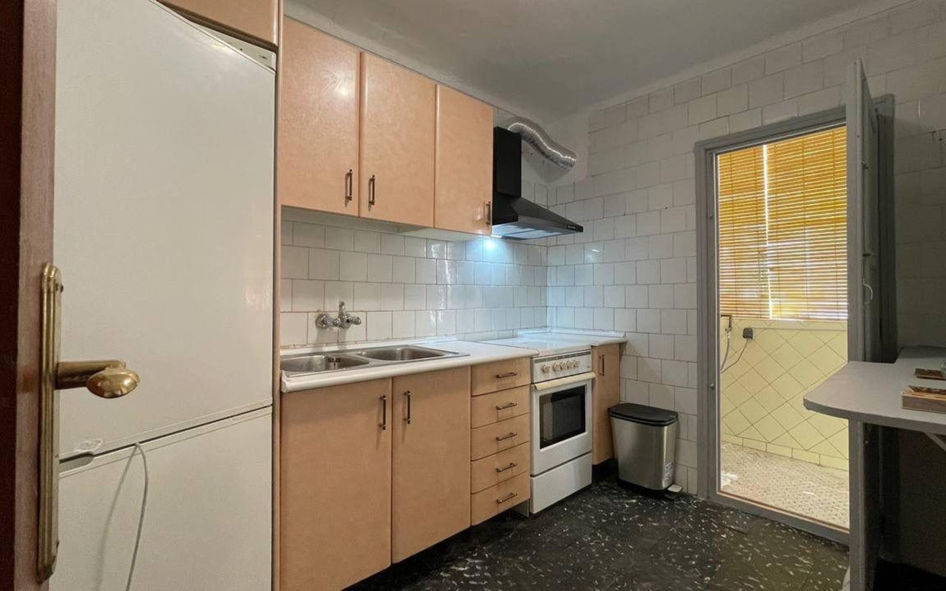 Resale - Apartment - Alicante - Alicante Centro