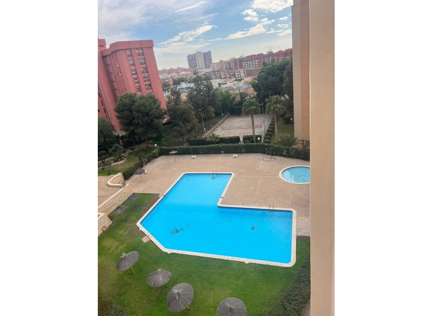 Resale - Apartment - Alicante - Alicante Centro