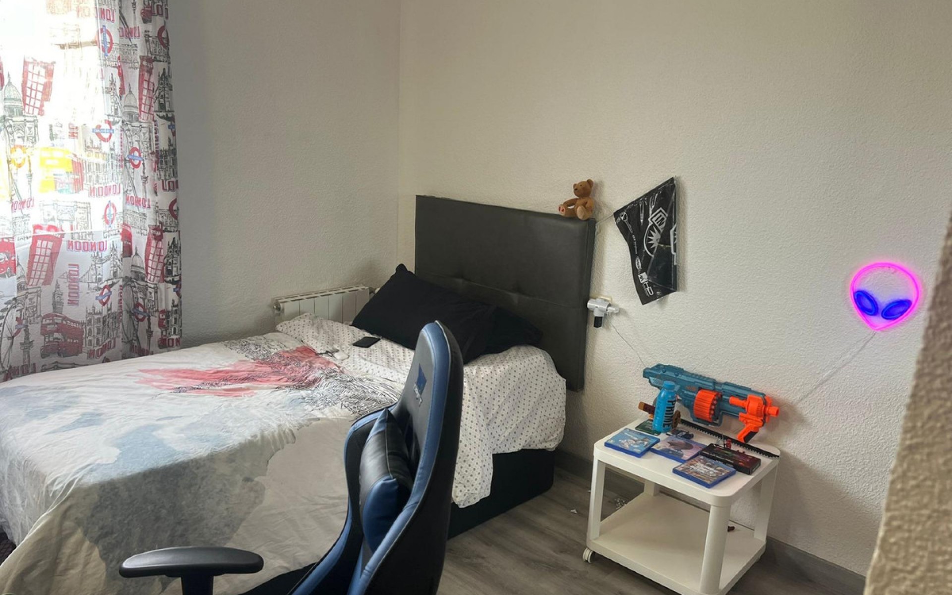 Resale - Apartment - Alicante - Alicante Centro