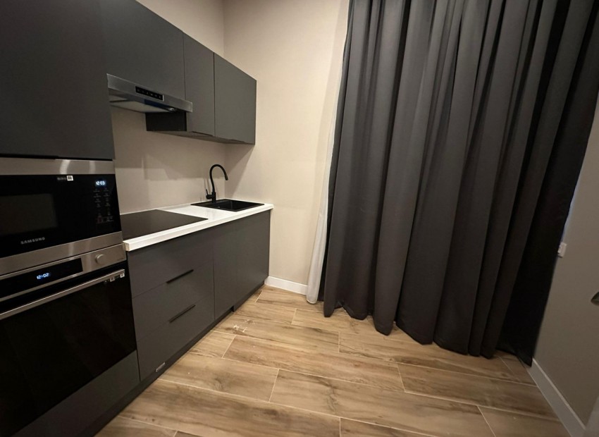 Resale - Apartment - Alicante - Alicante Centro