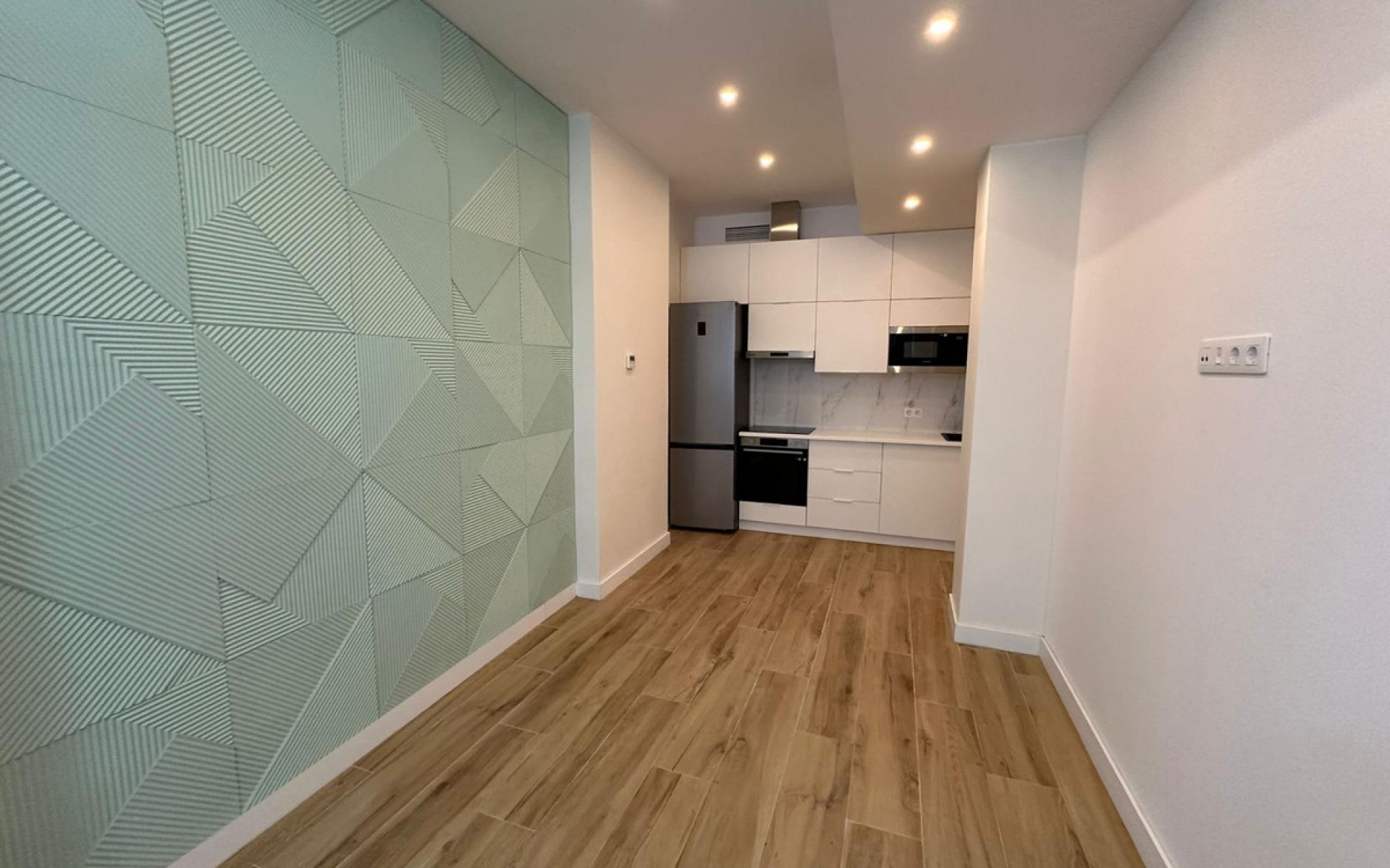 Resale - Apartment - Alicante - Alicante Centro