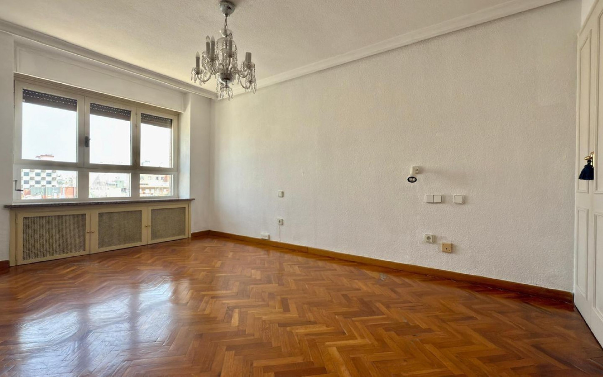 Resale - Apartment - Alicante - Alicante Centro