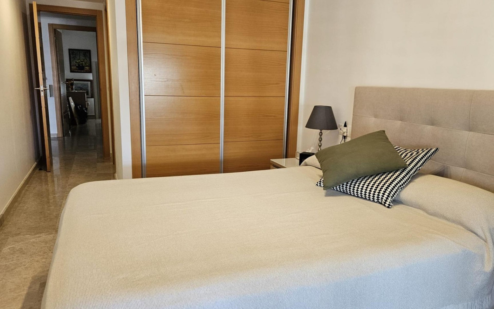 Resale - Apartment - Alicante - Alicante Centro