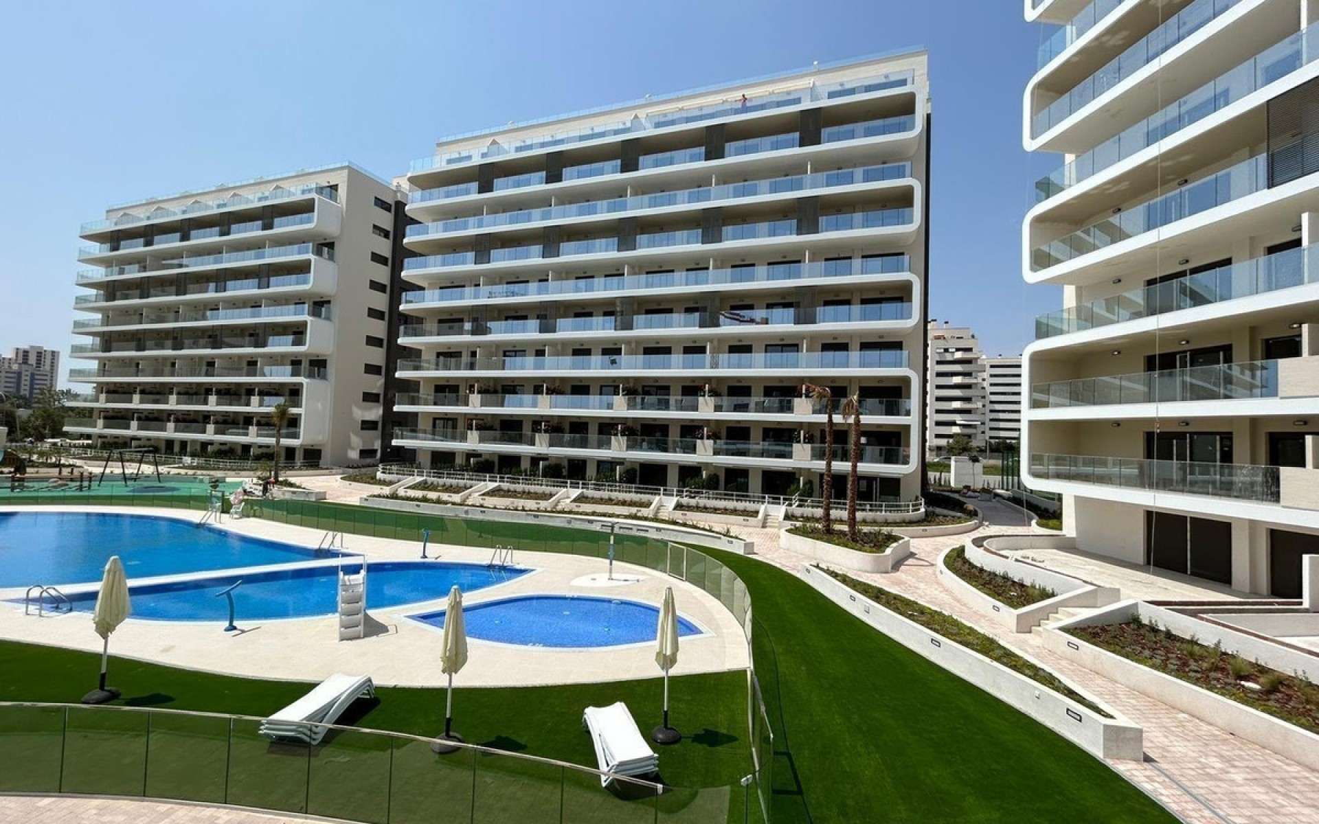 Resale - Apartment - Alicante - Alicante Centro