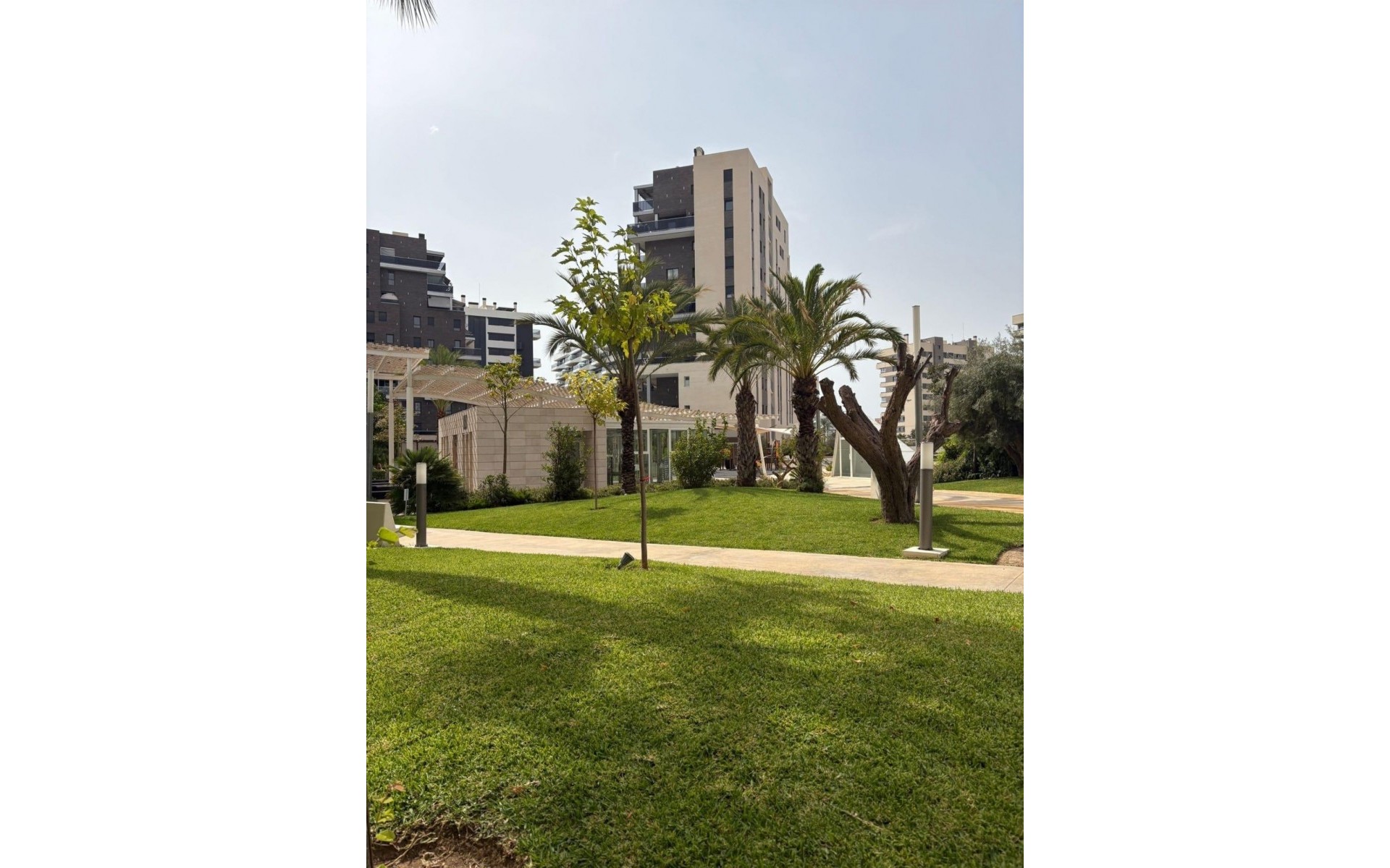 Resale - Apartment - Alicante - Alicante Centro