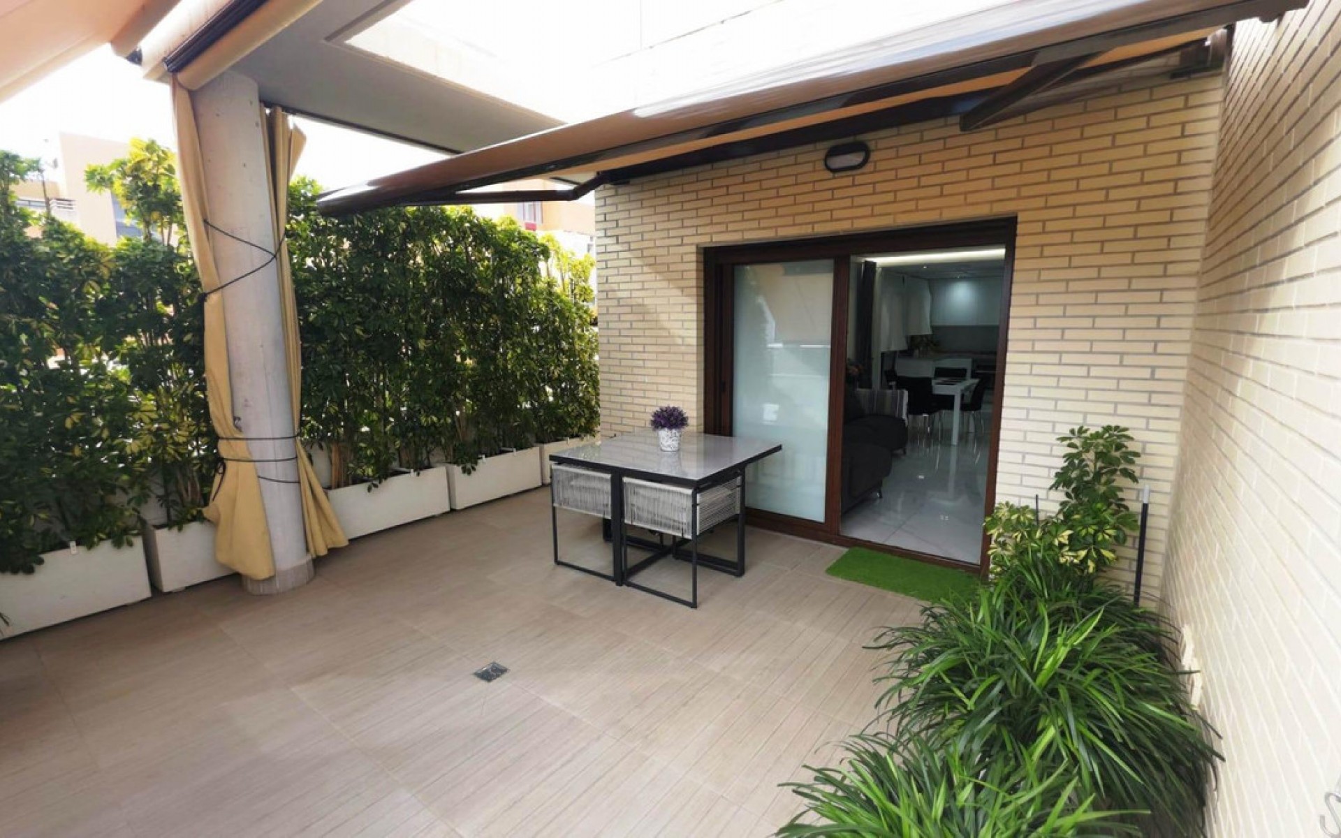 Resale - Apartment - Alicante - Alicante Centro