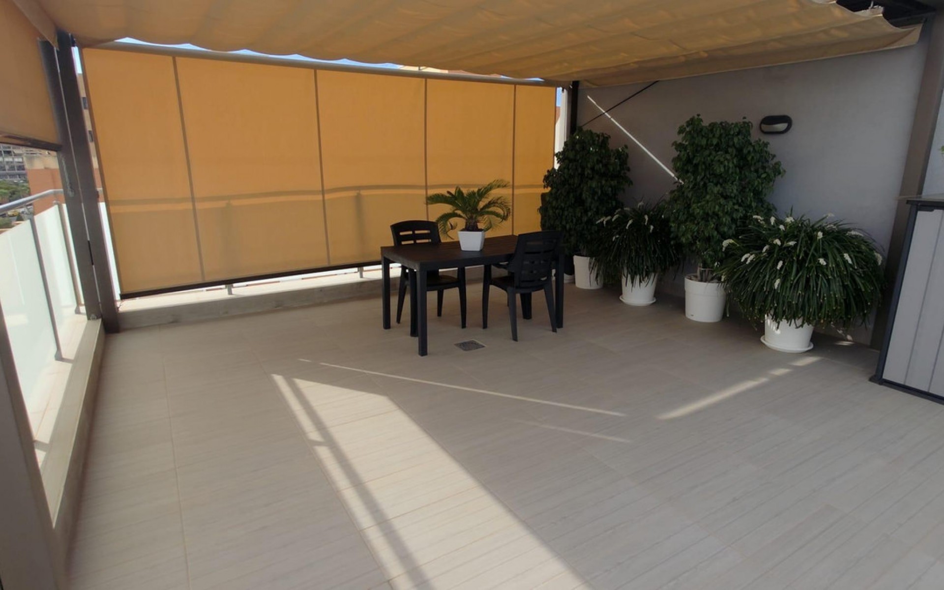 Resale - Apartment - Alicante - Alicante Centro