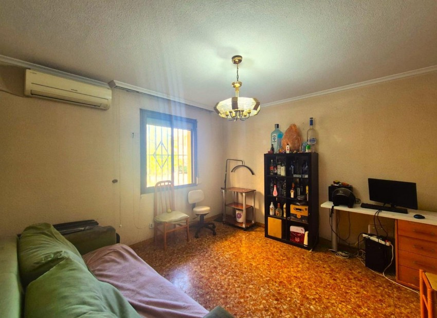 Resale - Apartment - Alicante - Alicante Centro