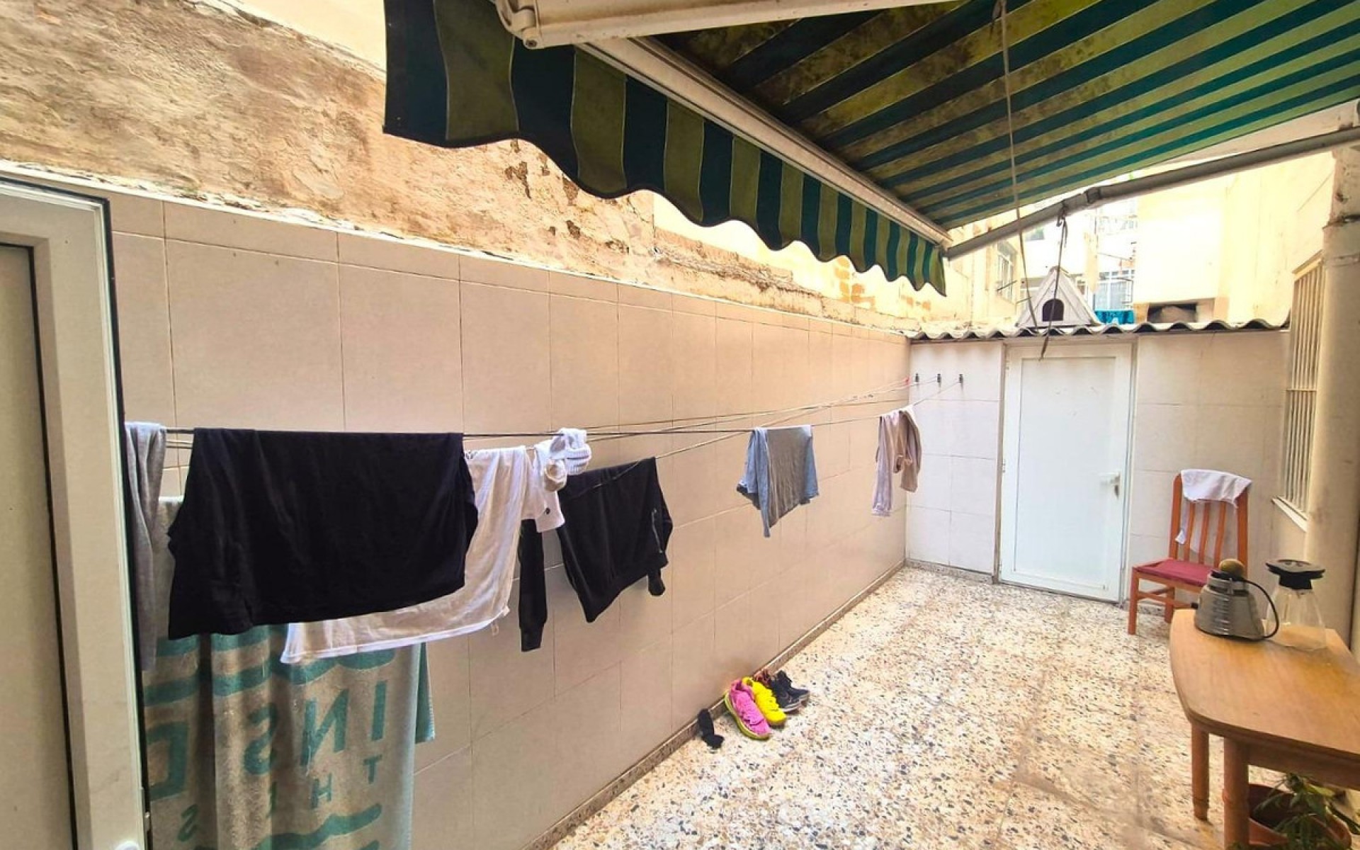 Resale - Apartment - Alicante - Alicante Centro