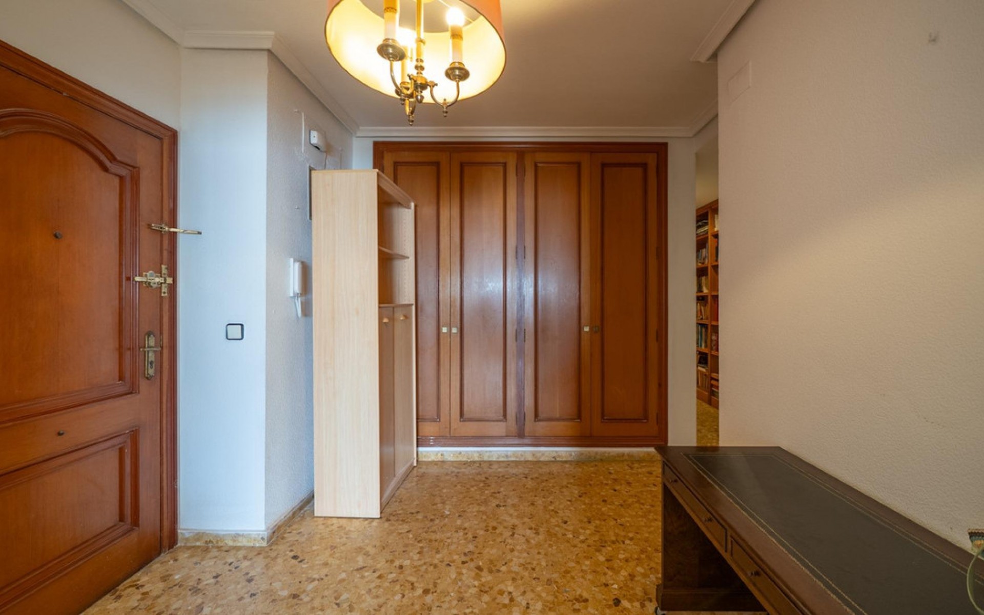 Resale - Apartment - Alicante - Alicante Centro