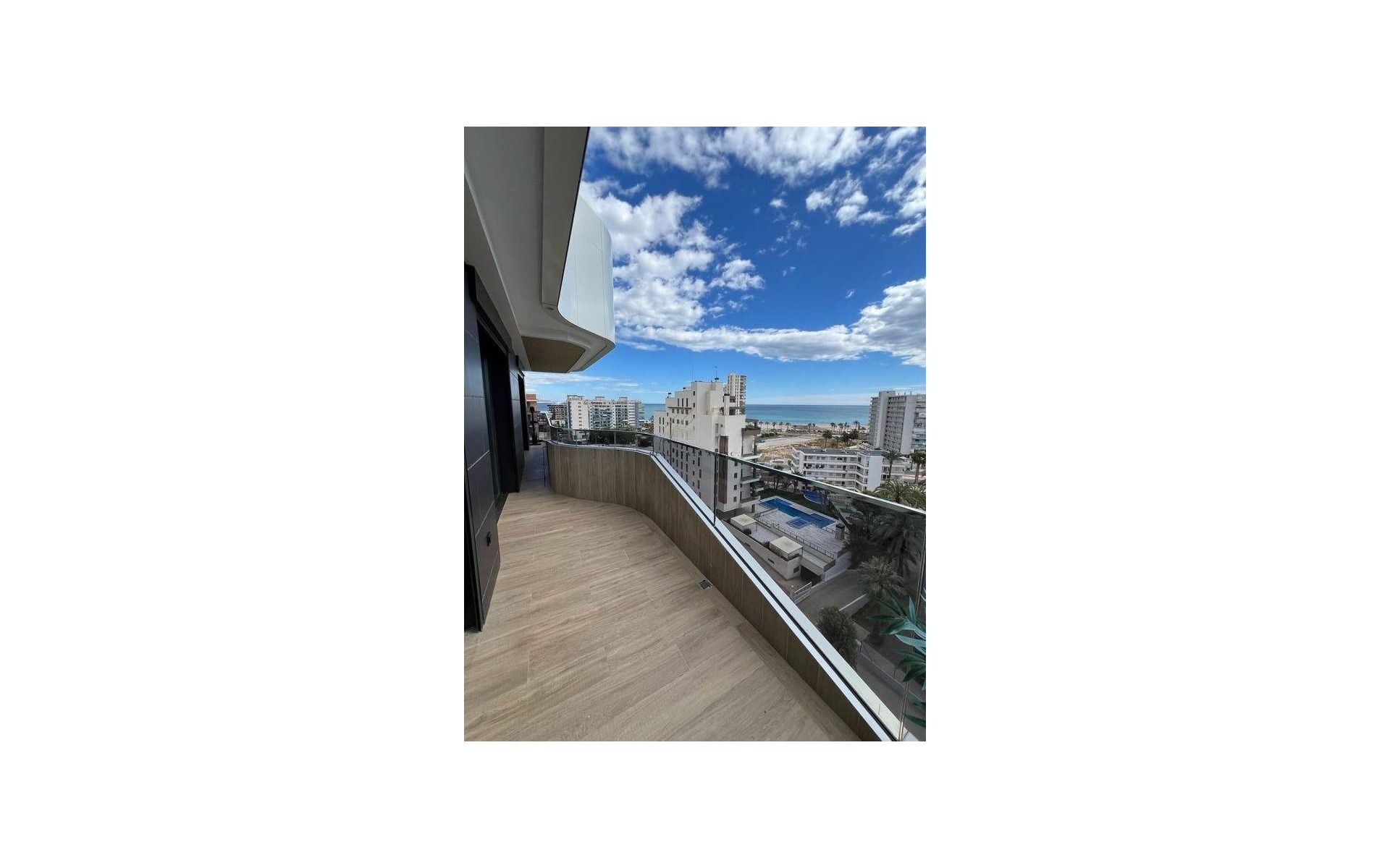 Resale - Apartment - Alicante - Alicante Centro
