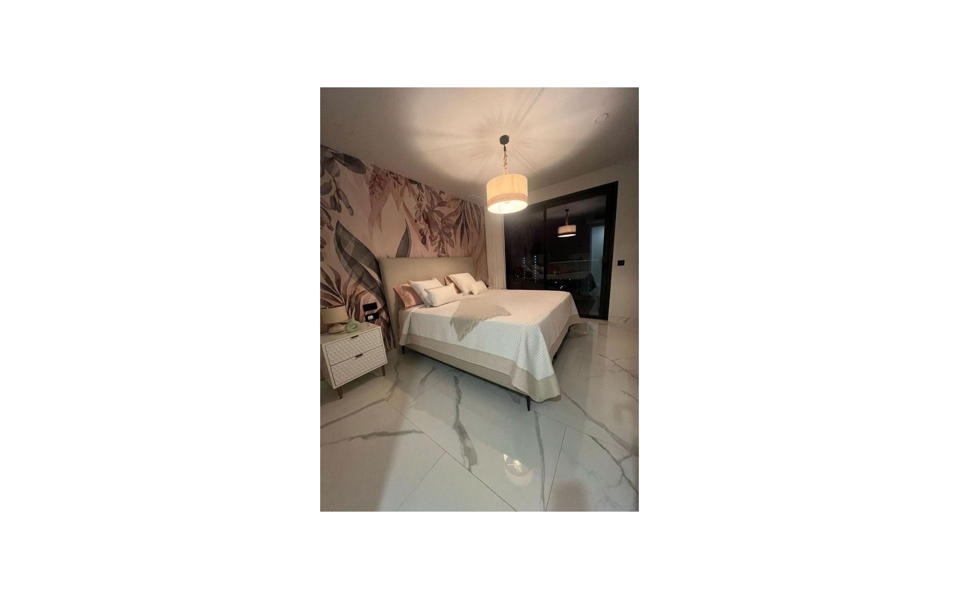 Resale - Apartment - Alicante - Alicante Centro