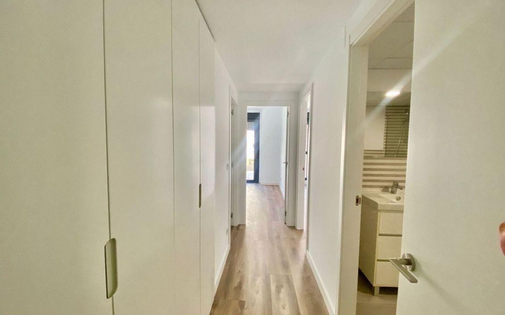 Resale - Apartment - Alicante - Alicante Centro