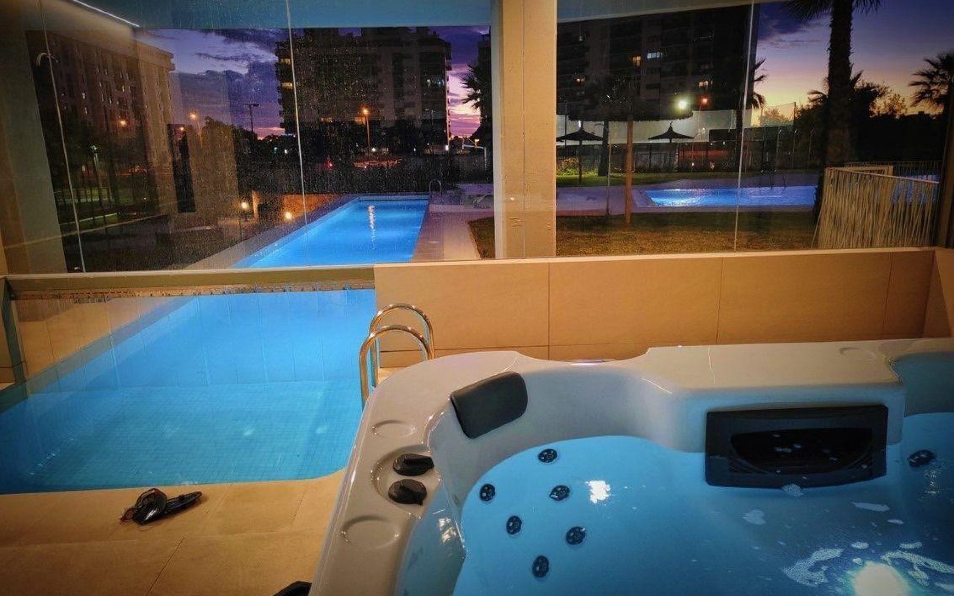 Resale - Apartment - Alicante - Alicante Centro