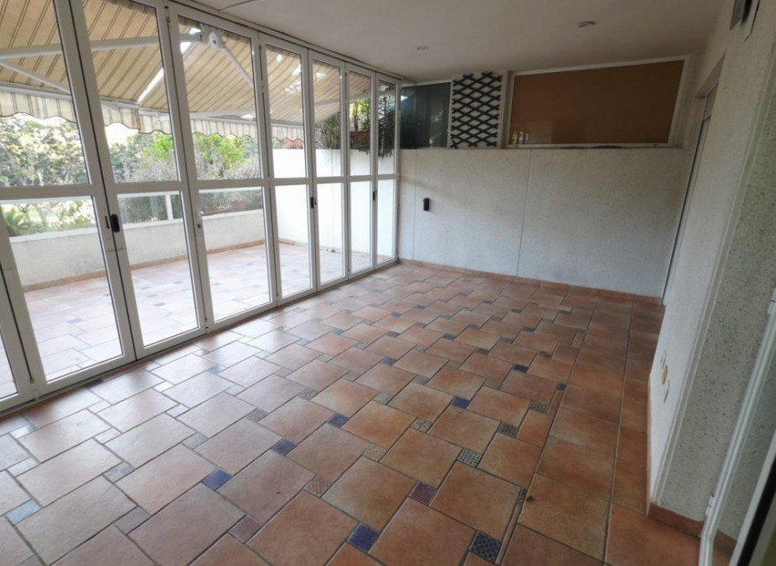 Resale - Apartment - Alicante - Alicante Centro