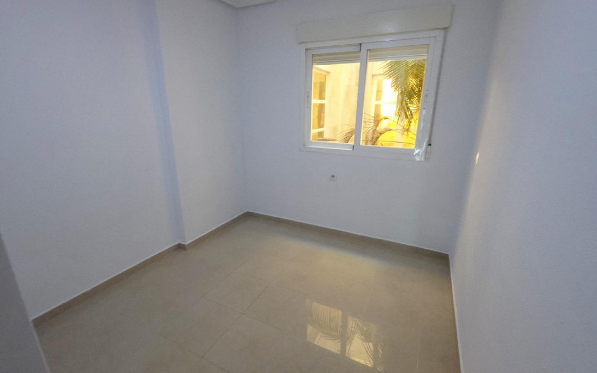 Resale - Apartment - Alicante - Alicante Centro
