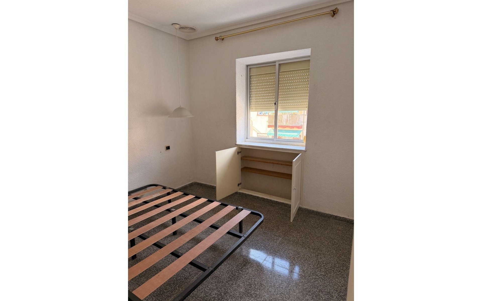 Resale - Apartment - Alicante - Alicante Centro