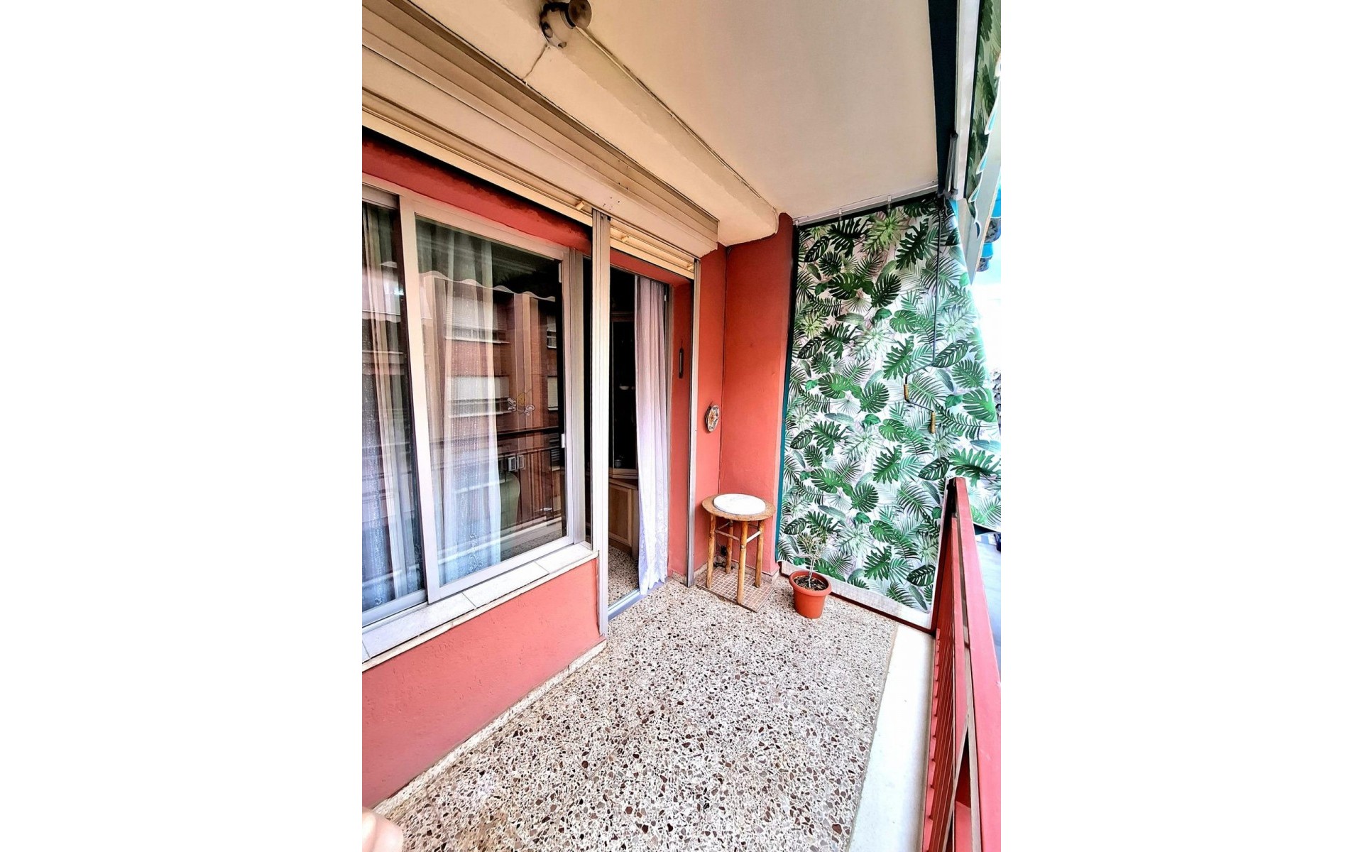 Resale - Apartment - Alicante - Alicante Centro