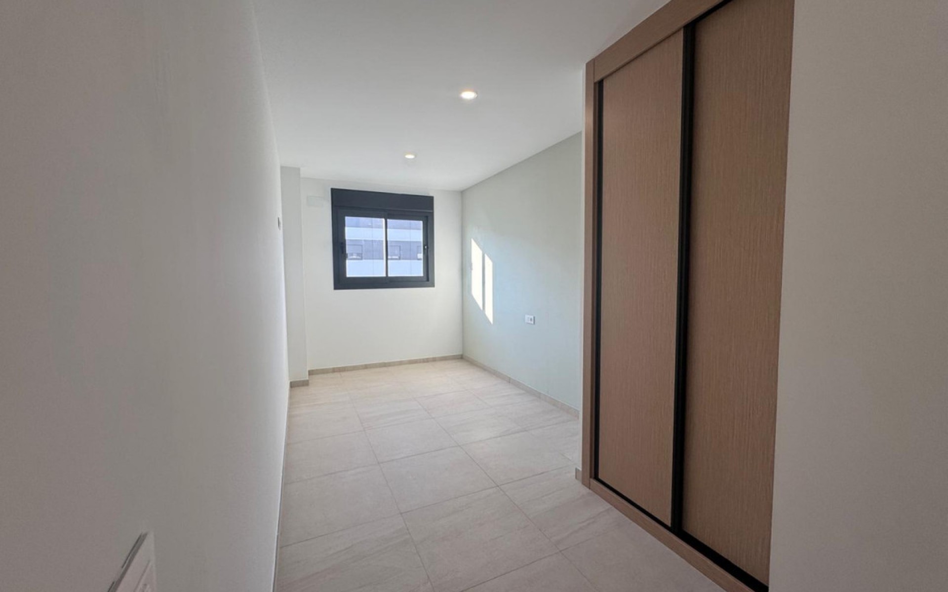 Resale - Apartment - Alicante - Alicante Centro