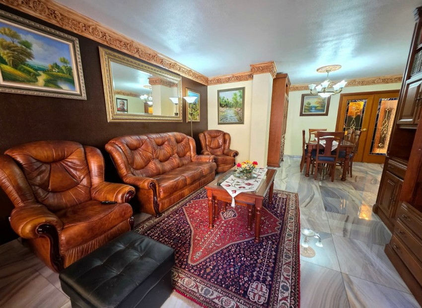 Resale - Apartment - Alicante - Alicante Centro