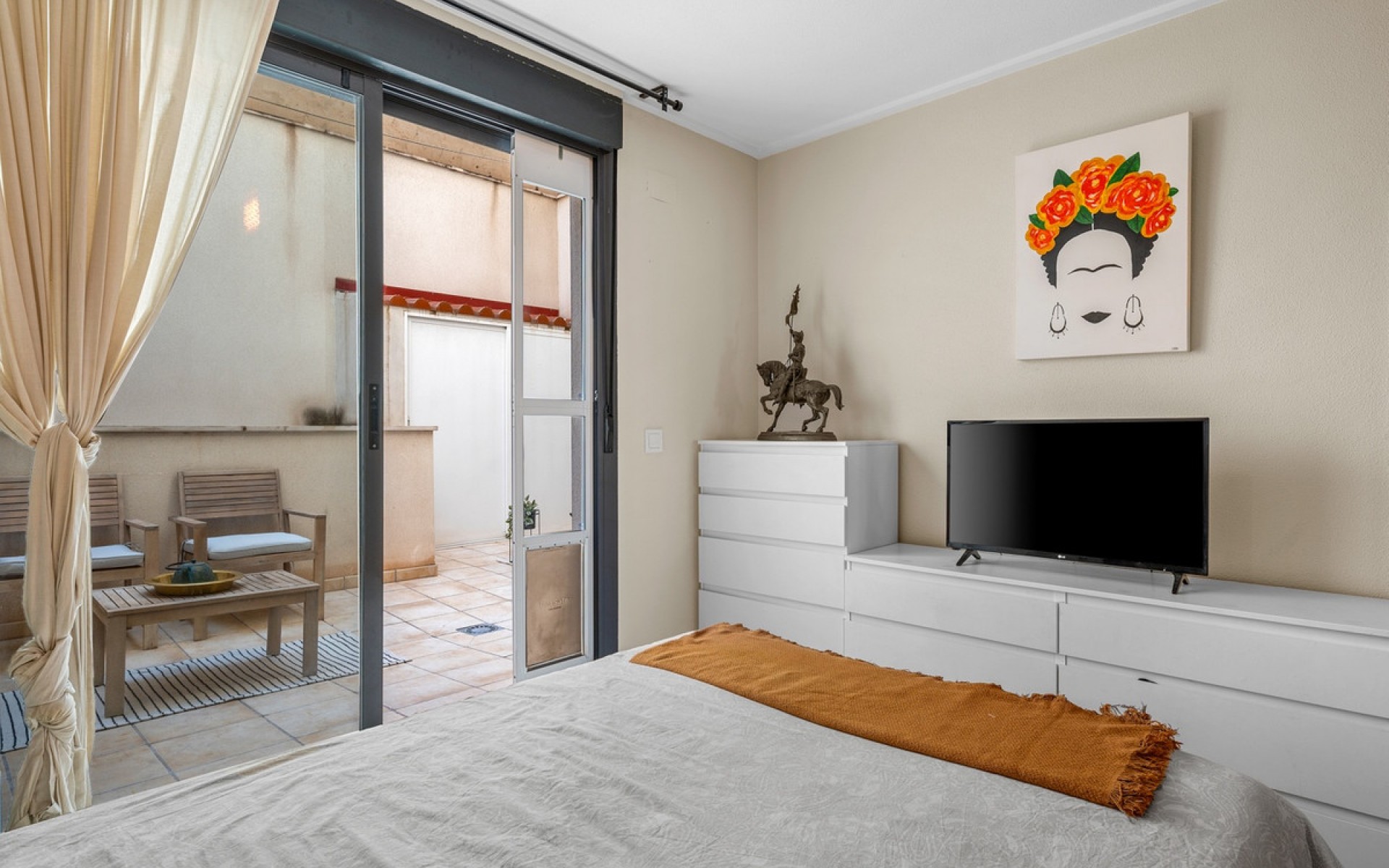 Resale - Apartment - Alicante - Alicante Centro