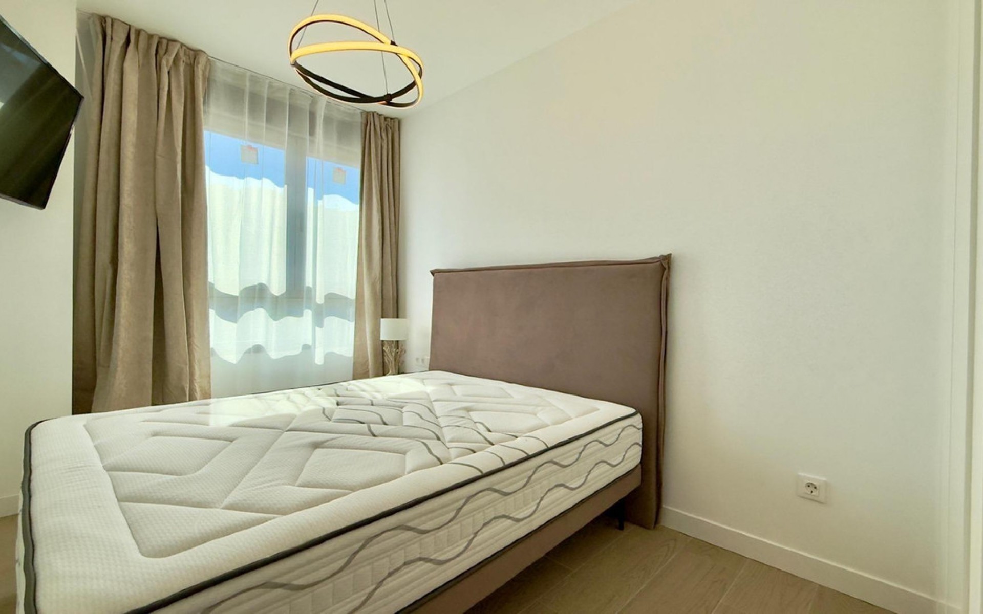 Resale - Apartment - Alicante - Alicante Centro