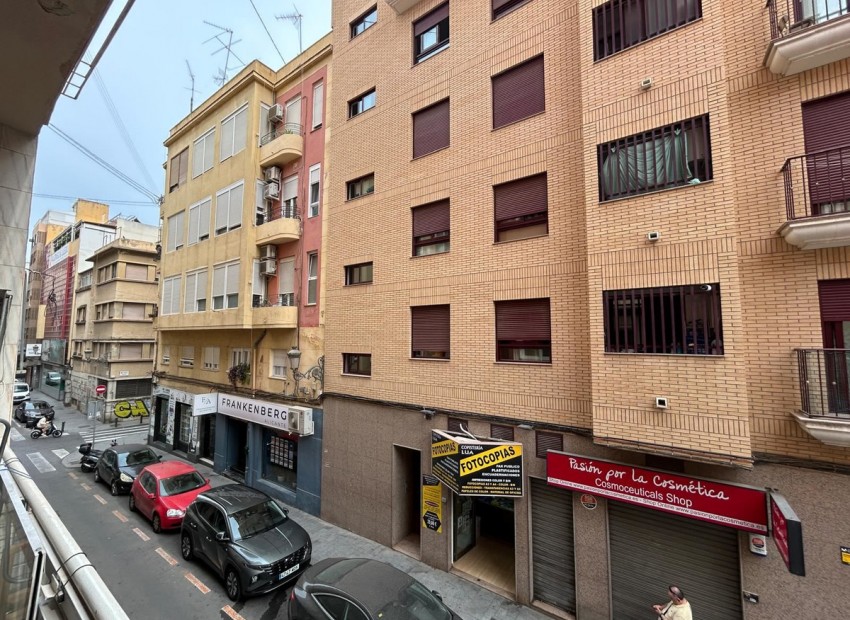 Resale - Apartment - Alicante - Alicante City Centro