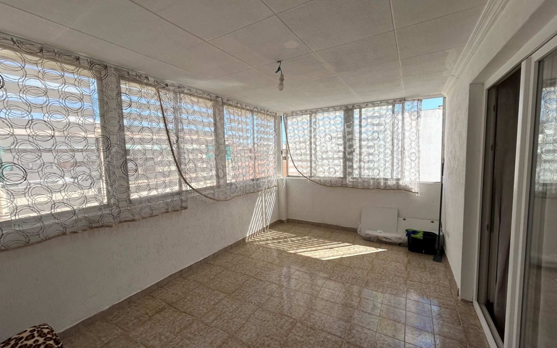 Resale - Apartment - Alicante - Alicante City Centro