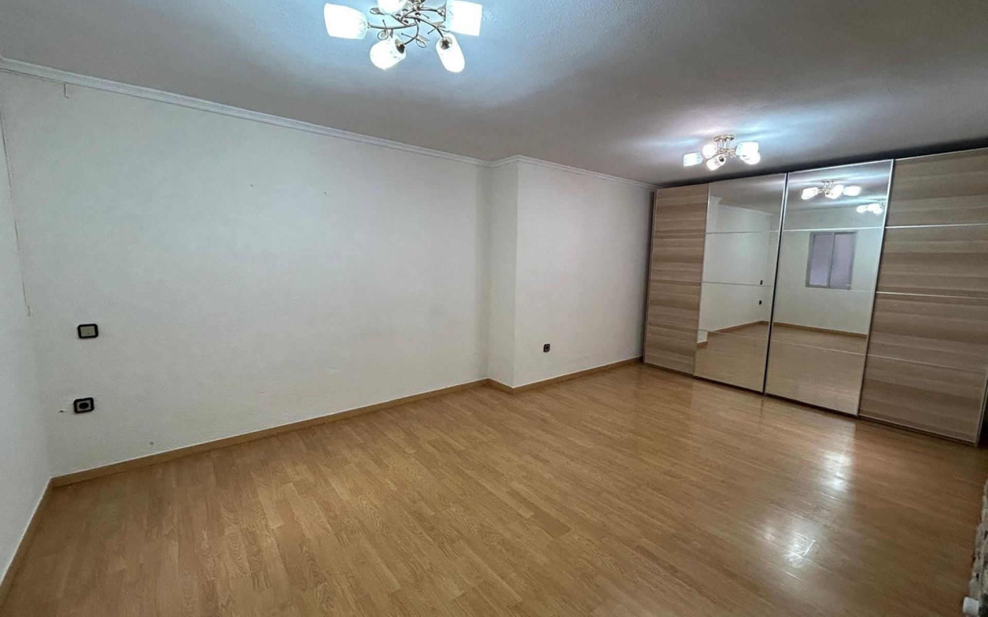 Resale - Apartment - Alicante - Alicante City Centro