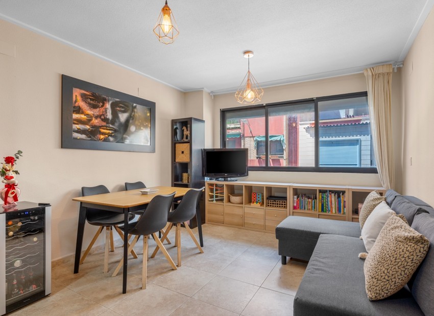 Resale - Apartment - Alicante - Carolinas Bajas