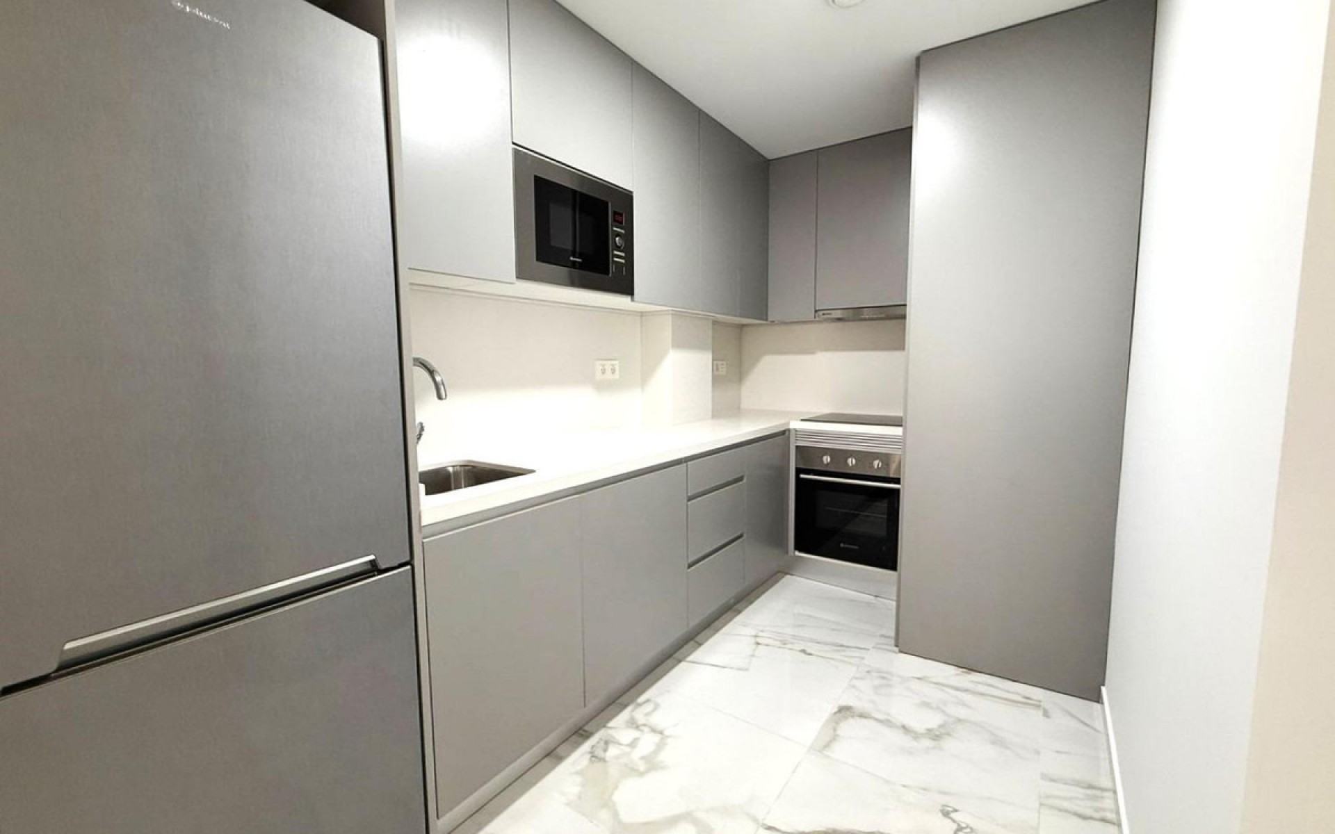 Resale - Apartment - Alicante - Parque de las Naciones