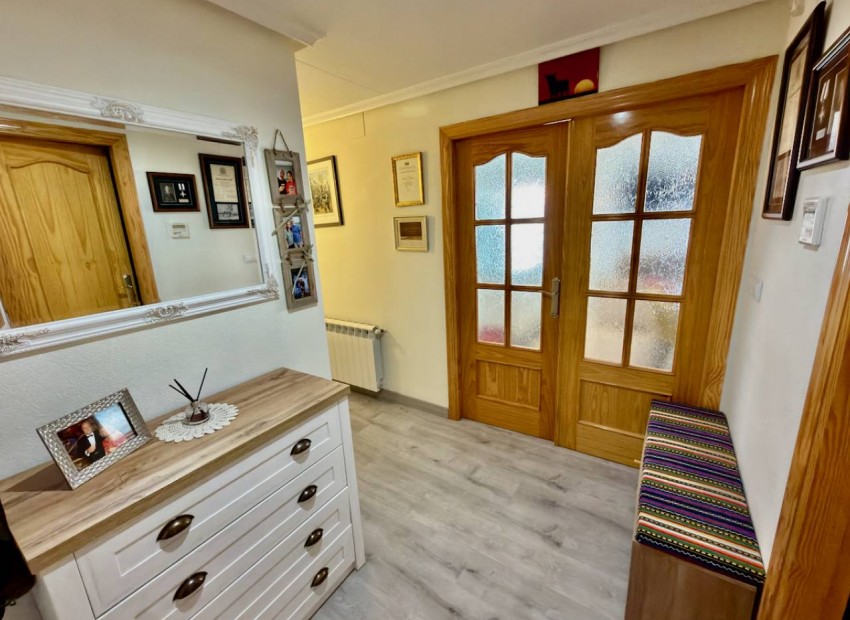 Resale - Apartment - Almoradi - centro