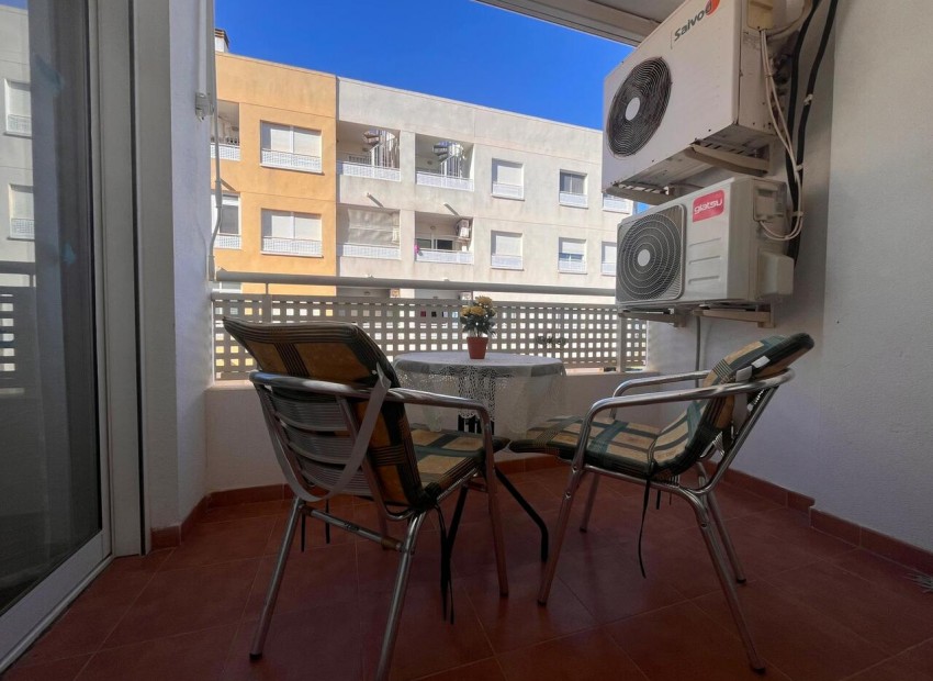 Resale - Apartment - Almoradi