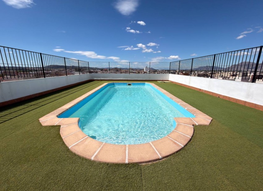 Resale - Apartment - Almoradí