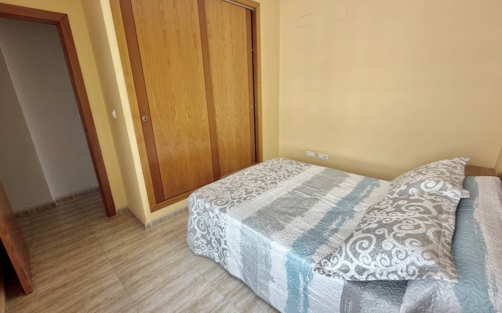 Resale - Apartment - Almoradí