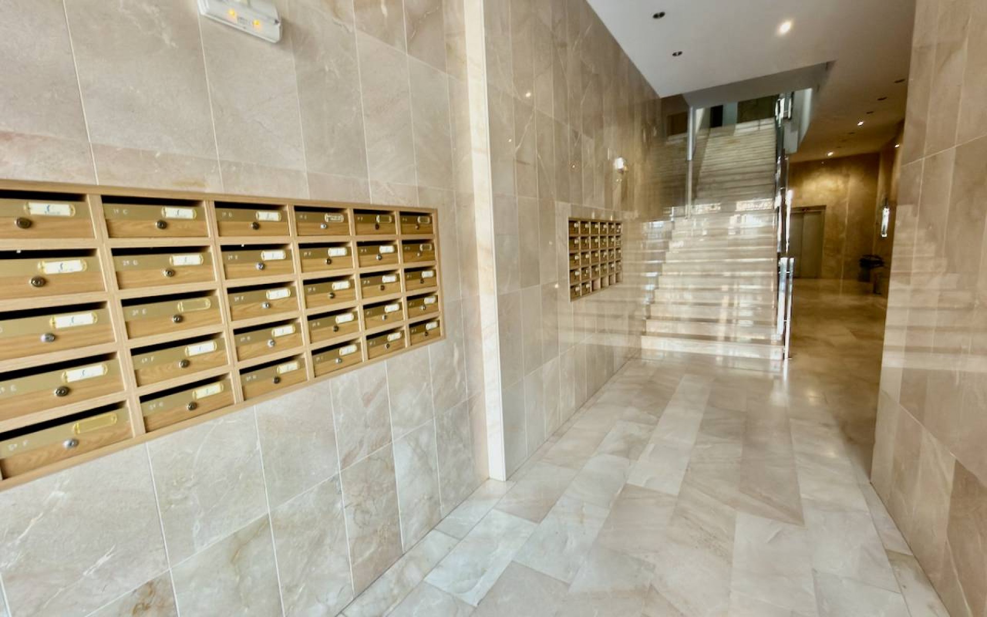 Resale - Apartment - Almoradí